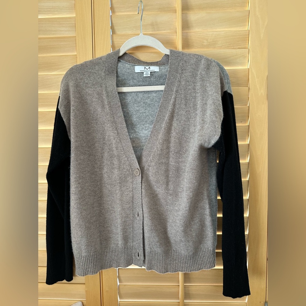 Magaschoni Gray Knit Sweater